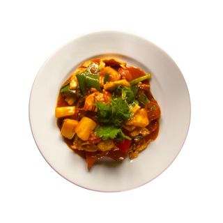 Сладко-кисело пилешко с ананас и чери 250г