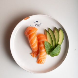 Nigiri Salmone