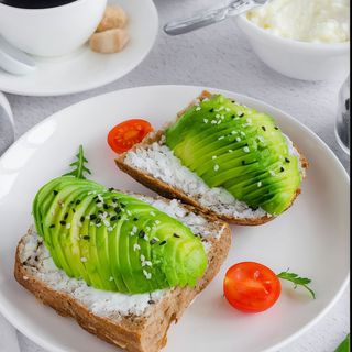 Pitufo de aguacate y queso crema