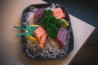 Sashimi di tonno e salmone