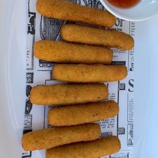 Finguers de mozarella 