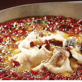 水煮鱼Lubina picante con verduras 