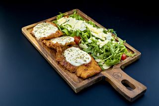 Milanesa alla napoletana