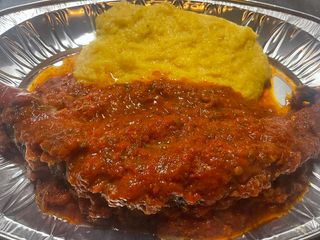 Macrou in saramura cu mămăliguța