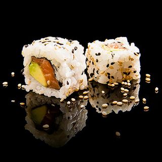Uramaki California Salmón (8 uds.)