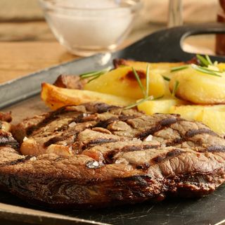 Controfiletto Argentino con patate al forno