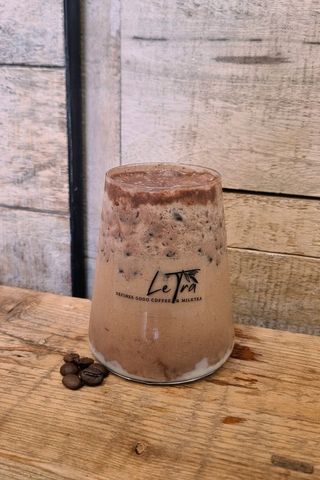 Café Con Cacao
