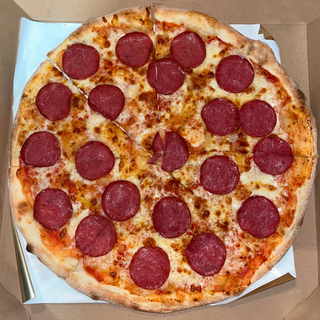 Hrabia Pepperoni Pizza 25 cm
