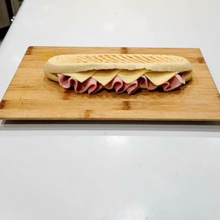 Panini Jamón Queso Y Mantequilla