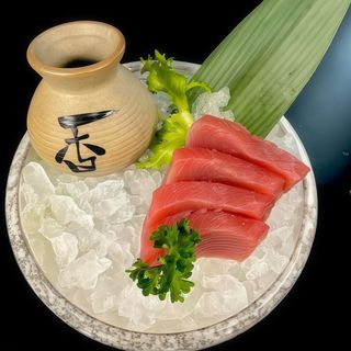 226.Sashimi maguro