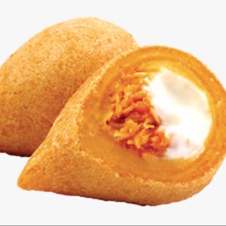 Coxinha de Frango com Catupiry