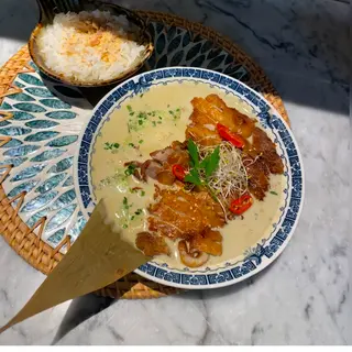 Curry Verde Con Pato