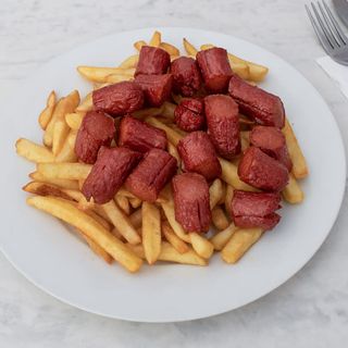 Salchipapas