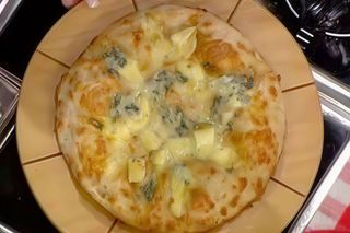 4 Formaggi pizzetta
