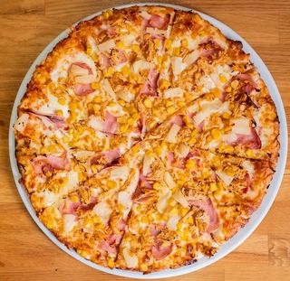 35.PIZZA PULLED CHICKEN 33cm.