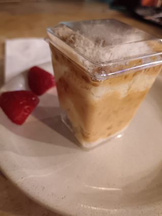 Bolo de Pote de Doce de Leite com Coco