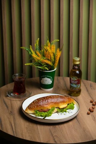 Сэндвич (с колбасой)