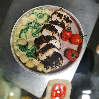 Piletina sa njokama NEW