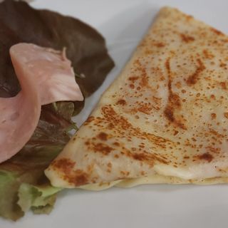 crêpe au fromage
