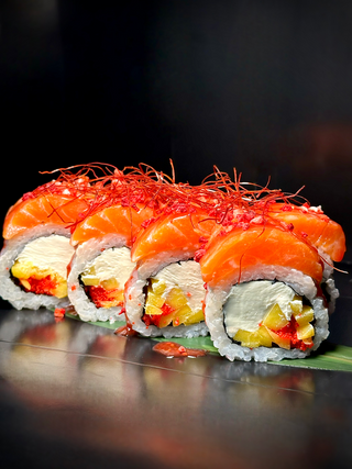 Рол Тропічний з Лососем