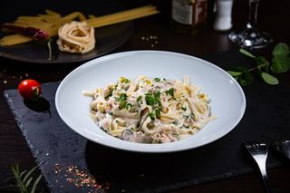 Tagliatelle cu somon