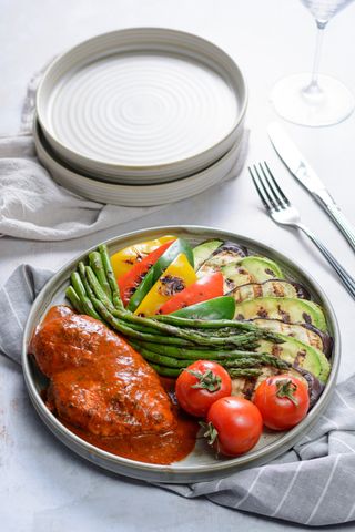 Հավ բանջարեղենով