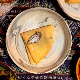 ბლინის დესერტი შოკოლადით (3 ცალი)