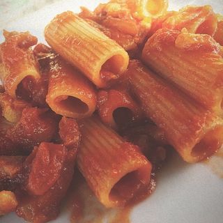 Rigatoni  amatriciana   - porzione