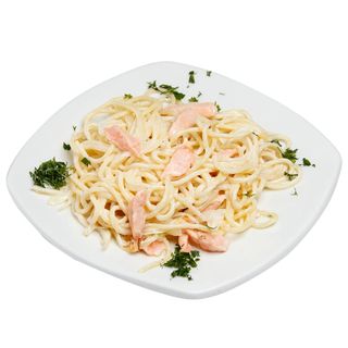 Паста "Фетучини" с семгой в сливочном соусе