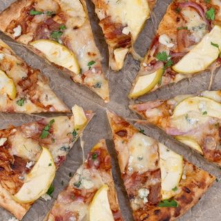 30 cм: Pizza with blue cheese and bacon