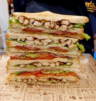 Peter club sandwich