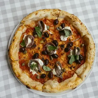 Pizza con acciughe 