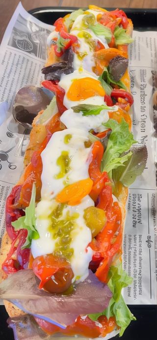 Pimientos Asados De Navarra Con Burrata