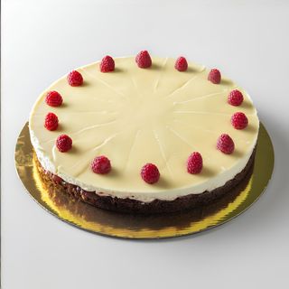 Торта Малинова с маскарпоне 1п. 120гр.