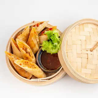 Spring roll cu carne de pui