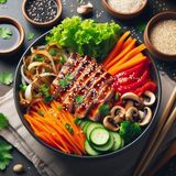 Боул зі свининою та овочами