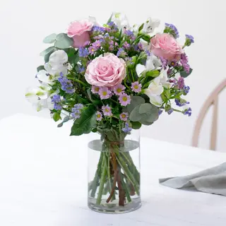 Hera - Flores Rosas y Blancos