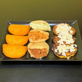 Combo Más Que Arepa