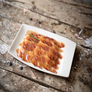 Huevos Ecológicos Con Patata Pochada Y Jamón Ibérico