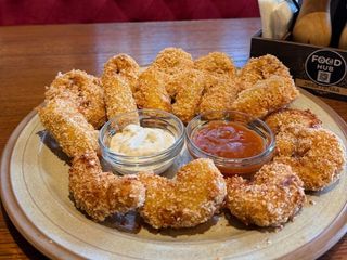 Комбо кільця кальмарів фрі  з попкорном із мідій та соусом тар-тар (350g)