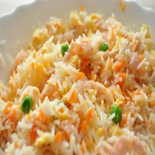 Arroz Frito Tres Delicias