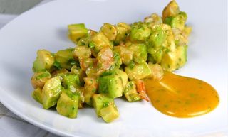 Salad Gambas y aguacate