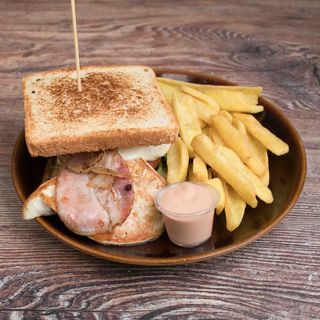 Sándwich Pollo a la Plancha