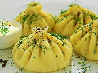 Хінкалі з сиром та зеленню 1шт (0.11kg)