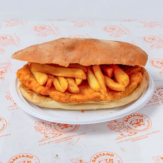Panino cotoletta e patatine