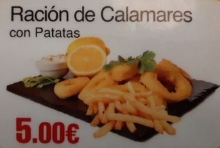 Ración De Calamares Con Patatas