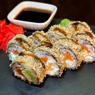 РОЛ ФРІ З СЛАБОСОЛЕНИМ ЛОСОСЕМ