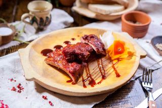 COSTITE AFUMATE PRAJITE