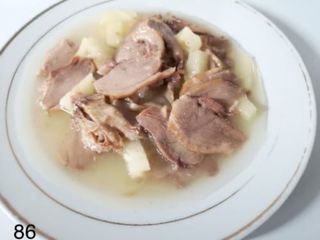 86. Anatra con ananas