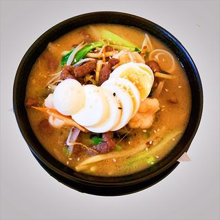 118 Tallarines Tipico Japonés Ramen